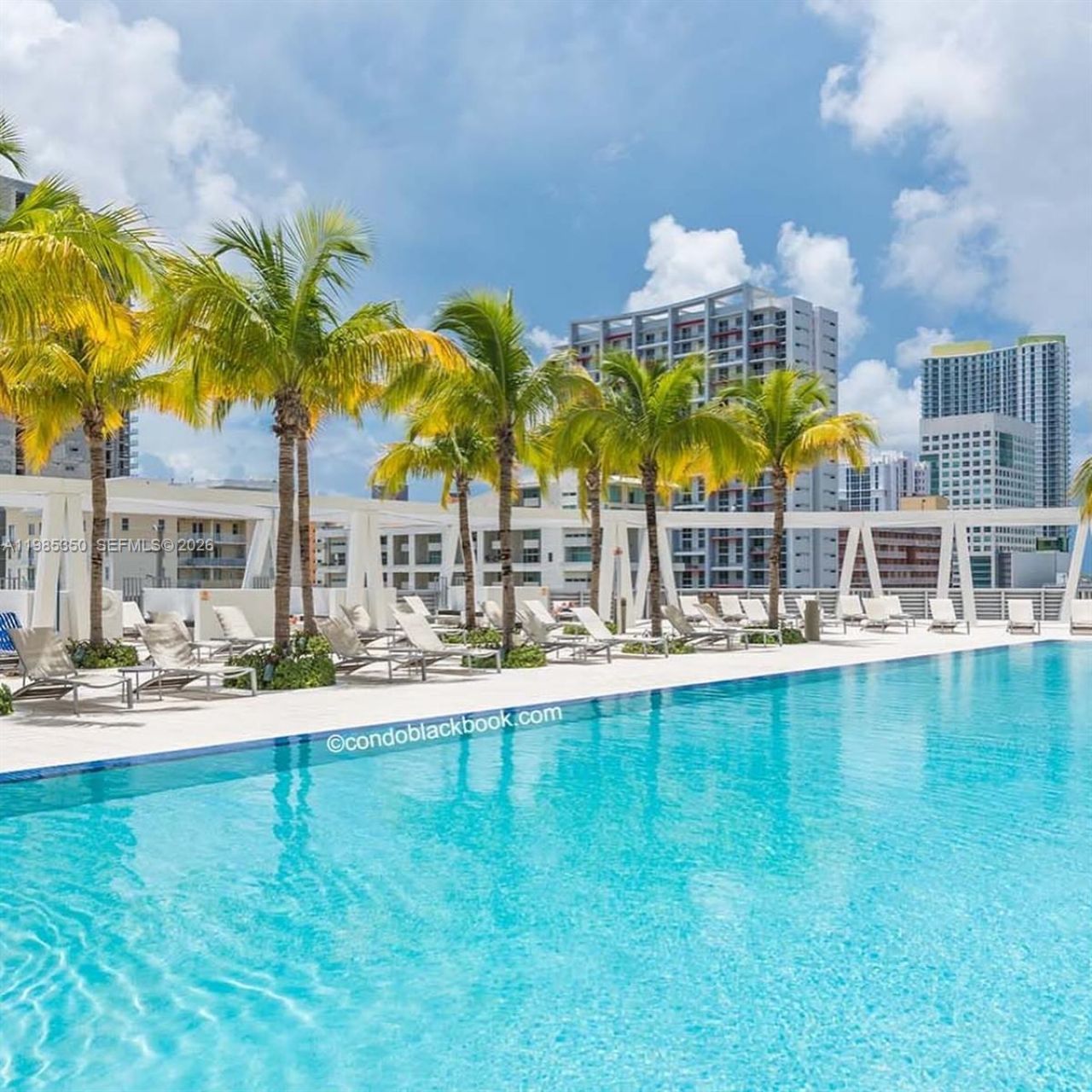 79 SW 12th St, Unit 1502-S, Miami, FL 33130 Photo