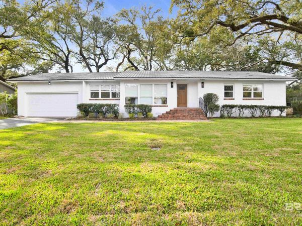 380 S Church Street, Fairhope, AL 36532