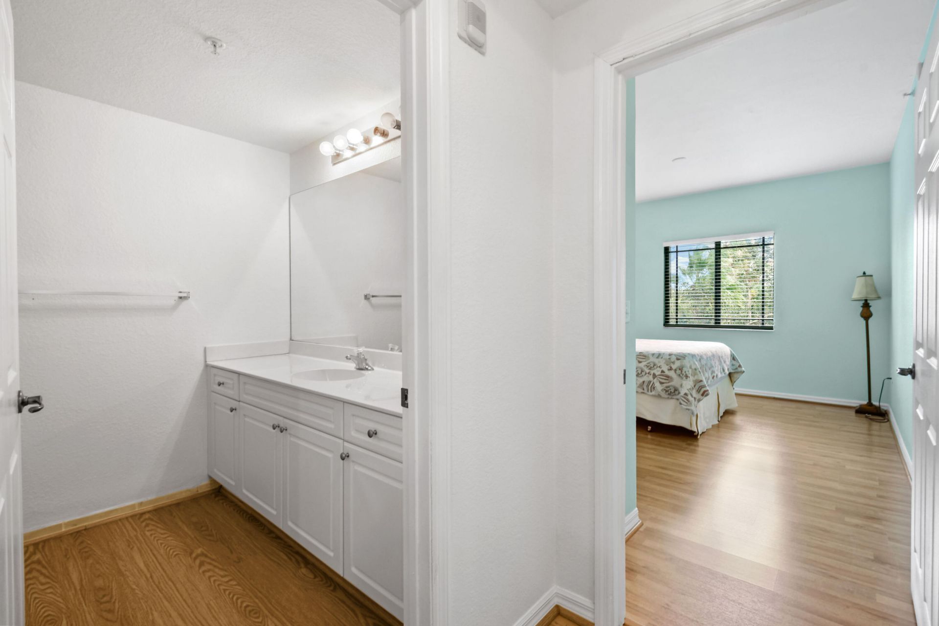 2727 Anzio Court, Unit 307, Palm Beach Gardens, FL 33410 Photo