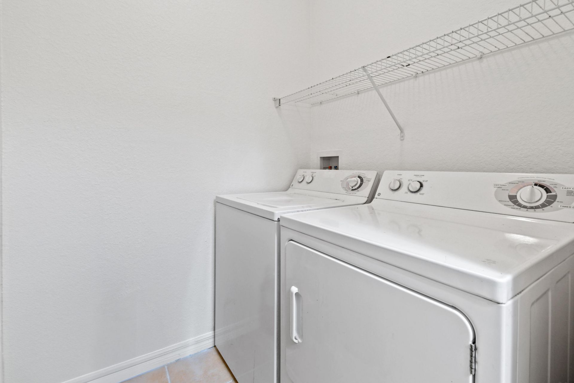 2727 Anzio Court, Unit 307, Palm Beach Gardens, FL 33410 Photo