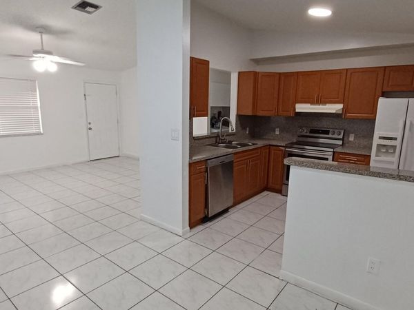 5812 Polk Street, Hollywood, FL 33021