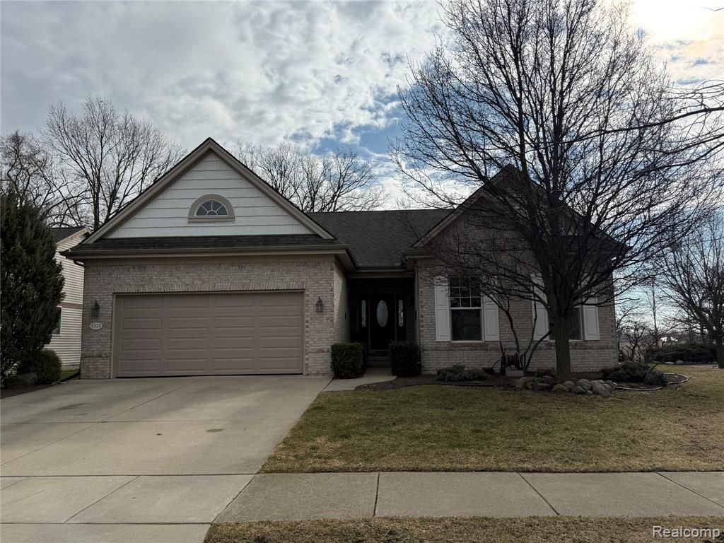 9328 Olde Hickory Lane, Berlin Township, MI 48166 Main Photo