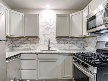 4031 Cole Avenue, Unit J, Dallas, TX 75204