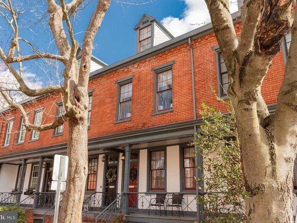 137 S DUKE STREET, LANCASTER, PA 17602