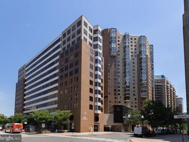 900 N STAFFORD STREET , Unit 1901, ARLINGTON, VA 22203