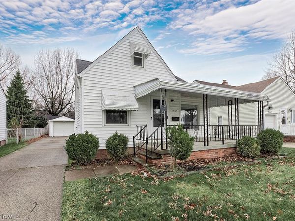 25370 Drakefield Avenue , Euclid, OH 44132