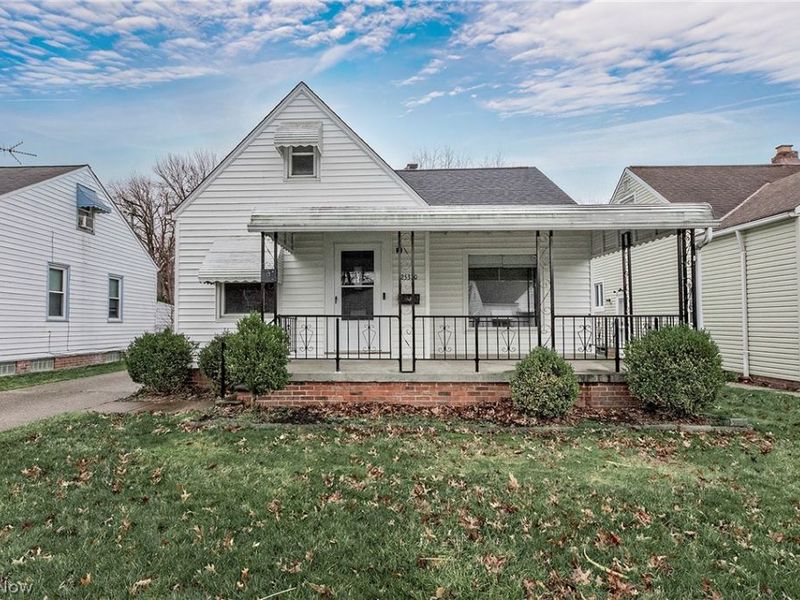 25370 Drakefield Avenue, Euclid, OH 44132 Photo 2