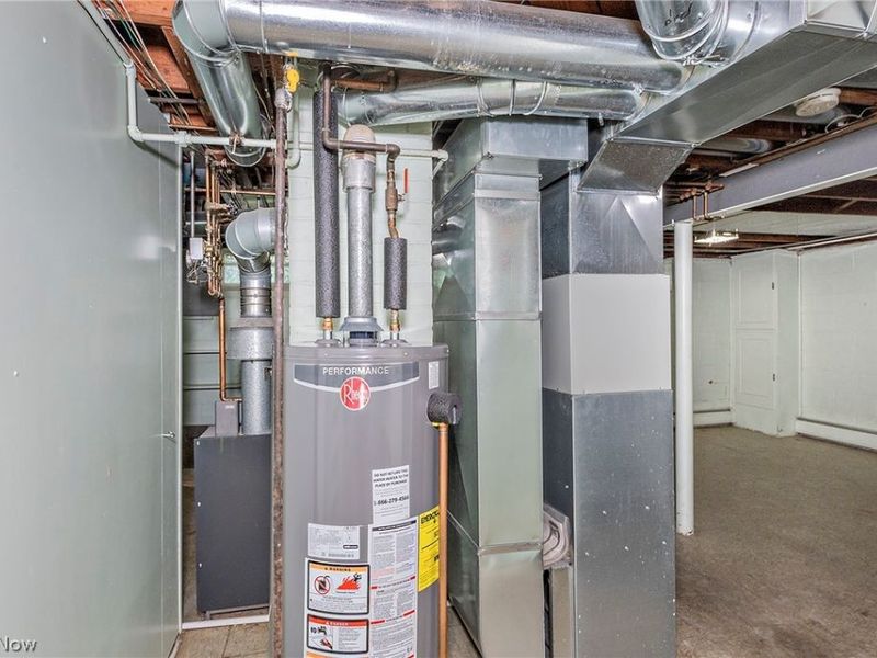 25370 Drakefield Avenue, Euclid, OH 44132 Photo 35