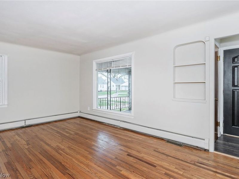 25370 Drakefield Avenue, Euclid, OH 44132 Photo 9