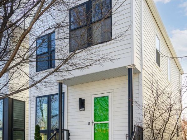 3652 N Kenneth Avenue, Chicago, IL 60641
