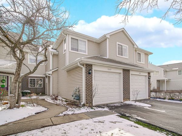 1145 E Cambria Lane S, Unit 1145, Lombard, IL 60148