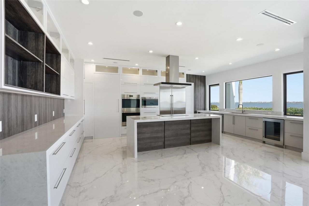 5735 Riverside Drive, Cape Coral, FL 33904 Photo