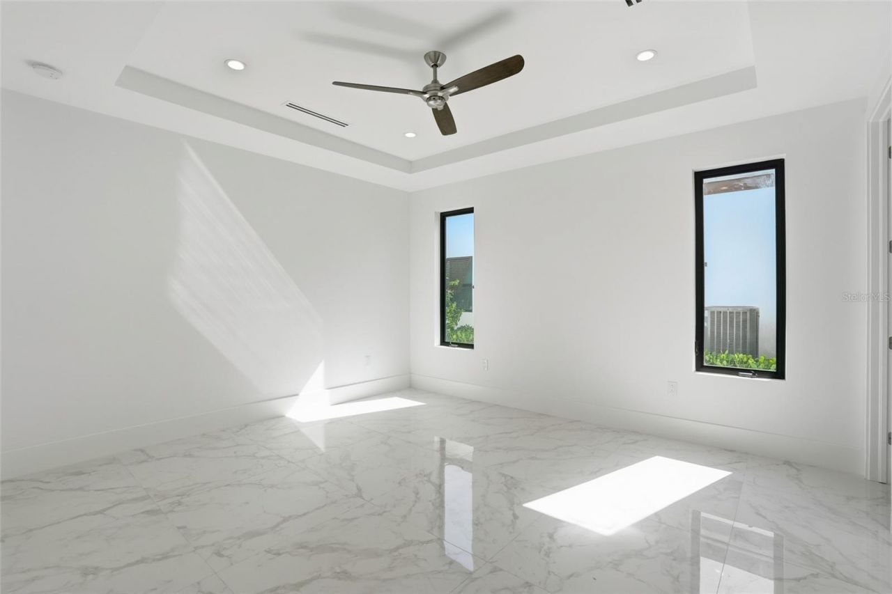 5735 Riverside Drive, Cape Coral, FL 33904 Photo