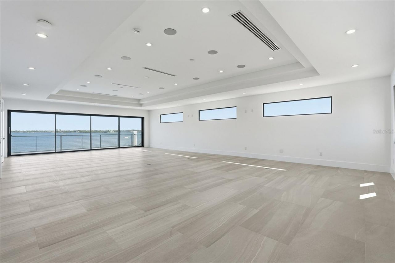 5735 Riverside Drive, Cape Coral, FL 33904 Photo