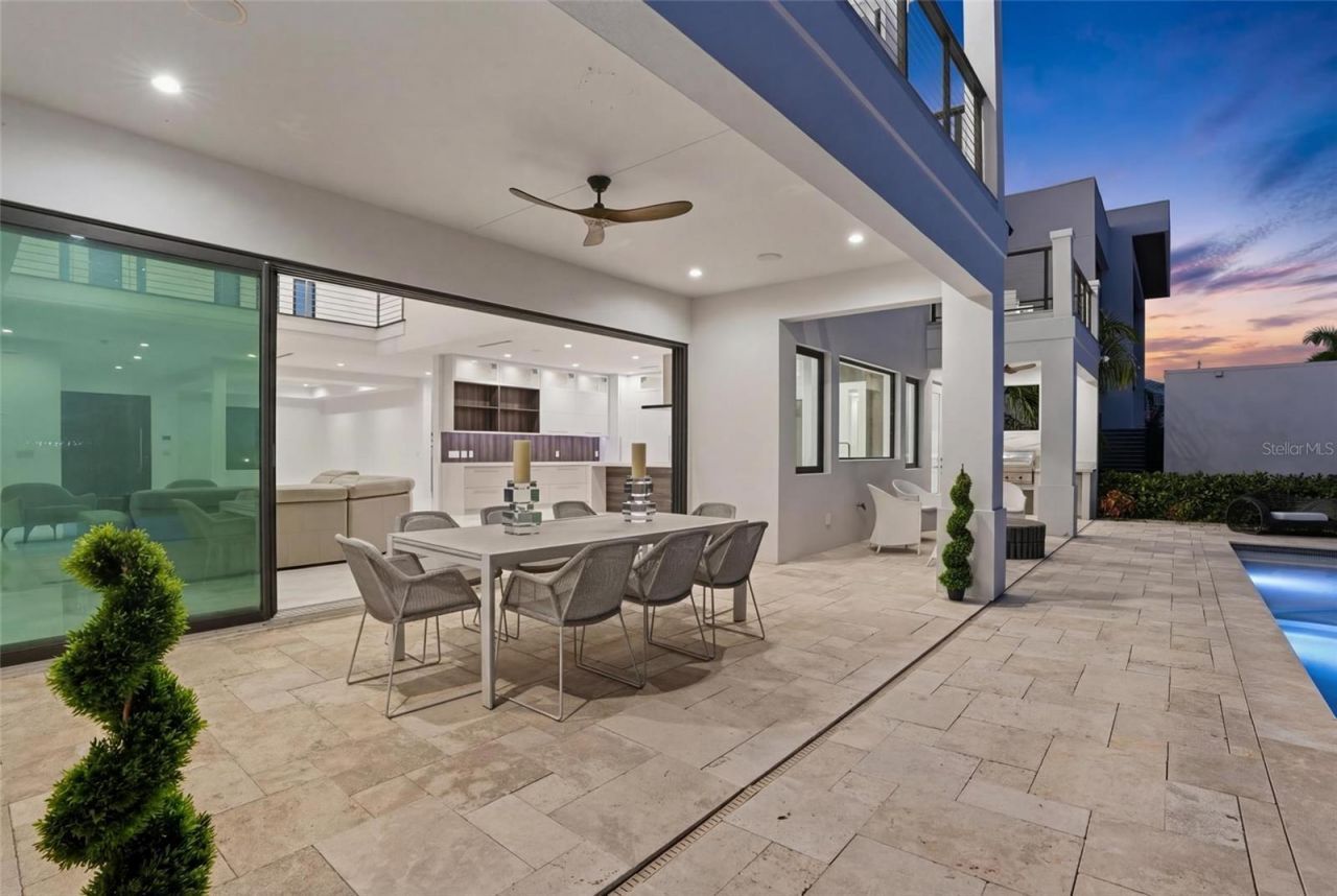 5735 Riverside Drive, Cape Coral, FL 33904 Photo