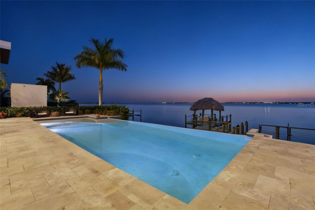 5735 Riverside Drive, Cape Coral, FL 33904 Photo