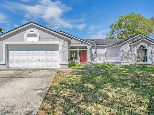 1223 LACEY OAK DRIVE , APOPKA, FL 32703