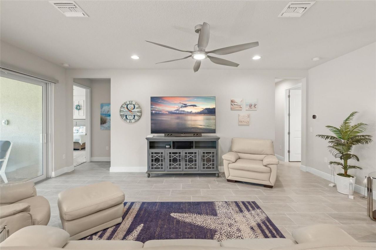 8600 Sundance Loop, Sarasota, FL 34238 Photo