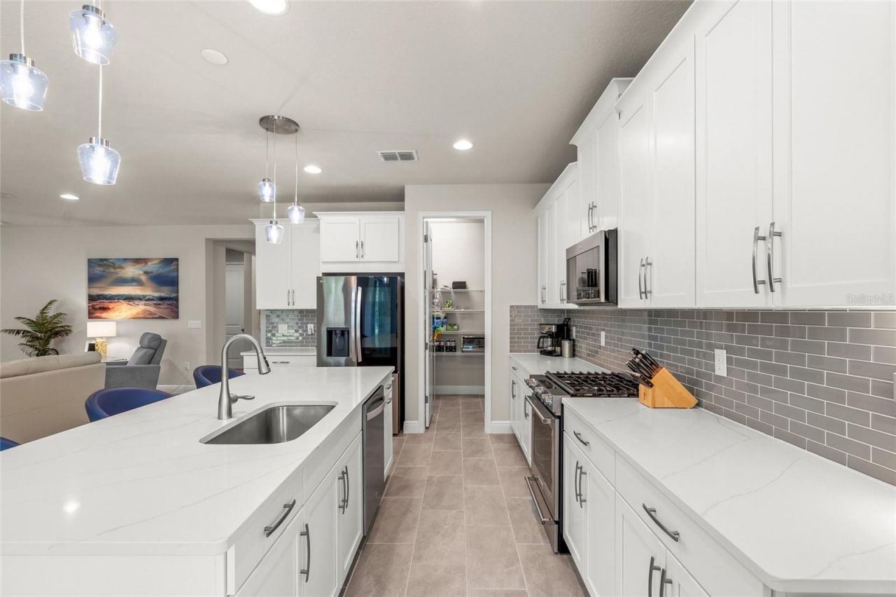 8600 Sundance Loop, Sarasota, FL 34238 Photo