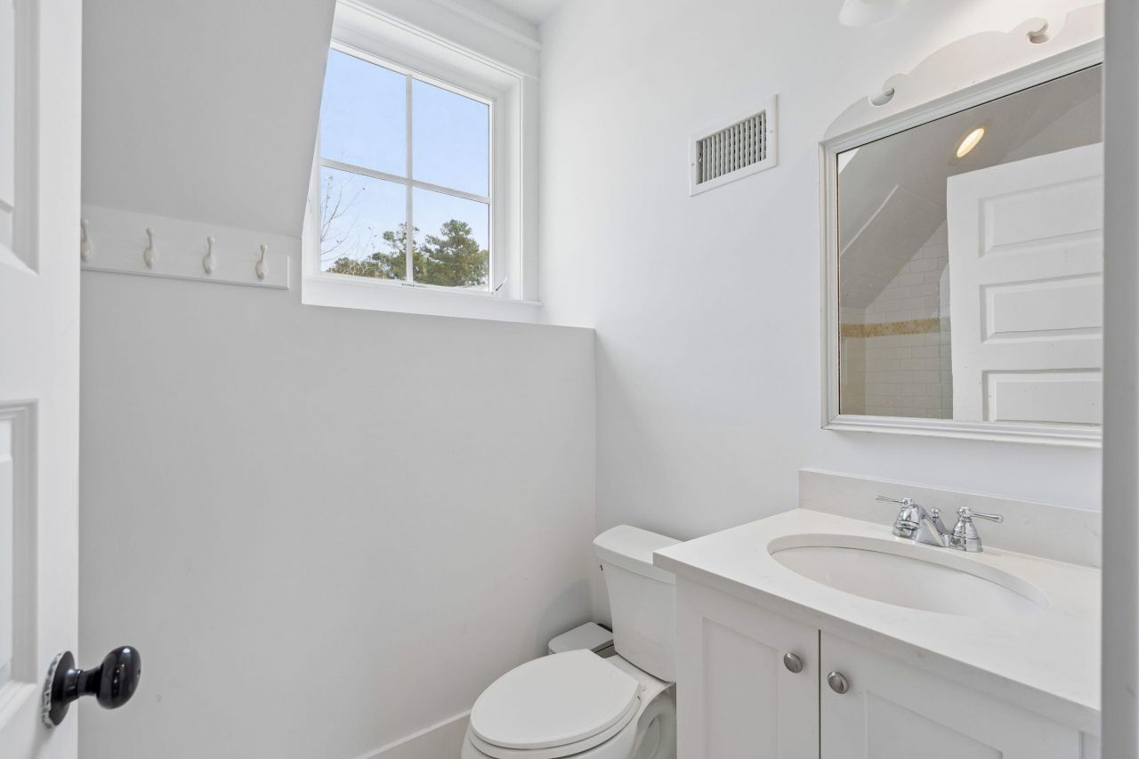 1340 Langford Road Photo 25