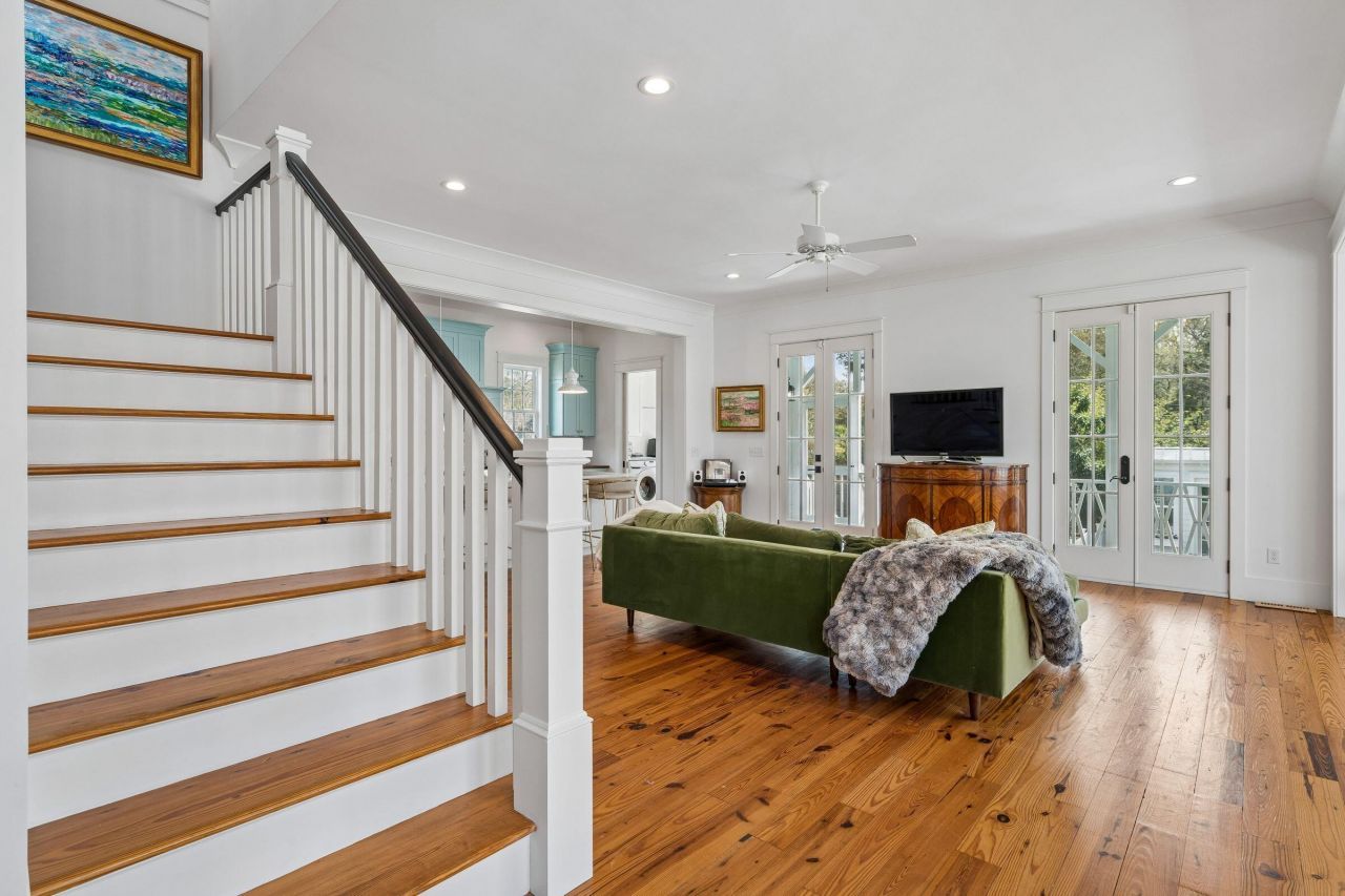 1340 Langford Road Photo 8