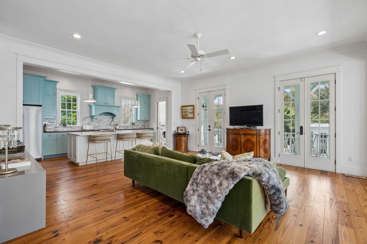 1340 Langford Road Photo 9