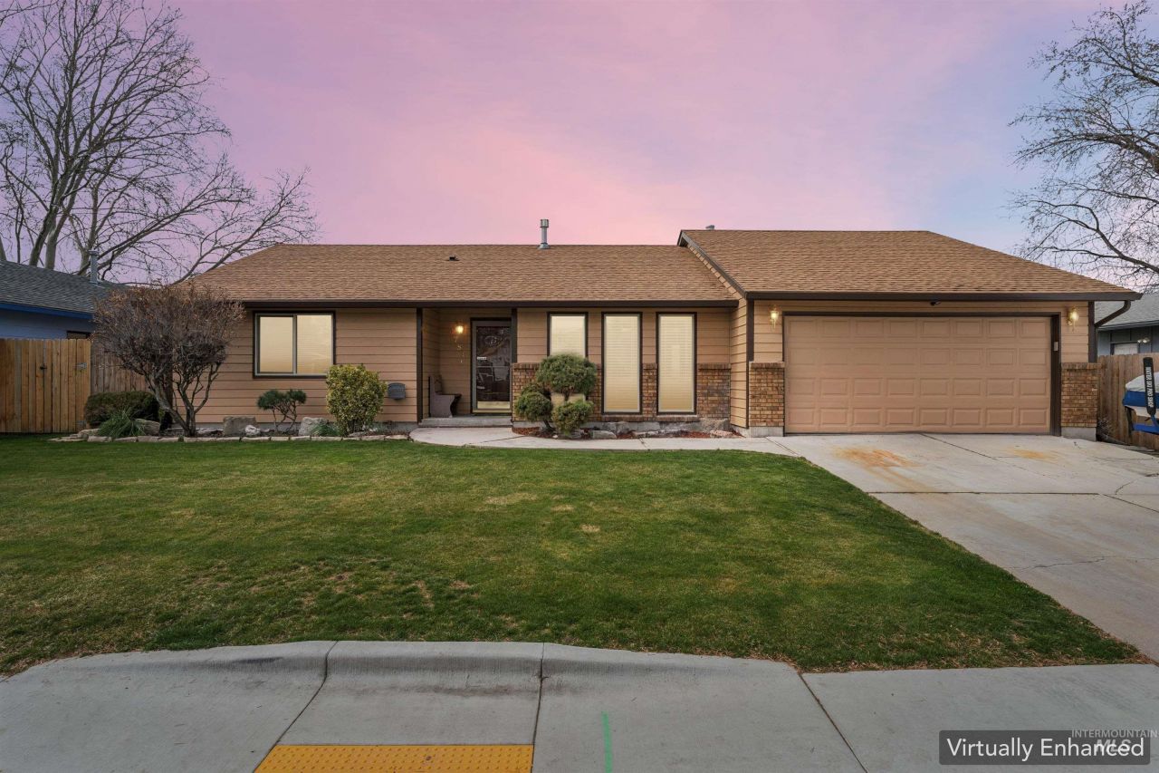 4789 N Bluegrass Ave, Boise, ID 83703 Main Photo