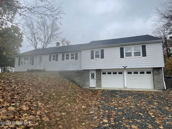 154 Weatherwax Road, Unit 1, Poestenkill, NY 12140