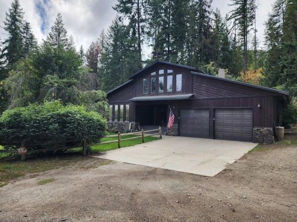 451 Monumental Rd, Colville, WA 99114