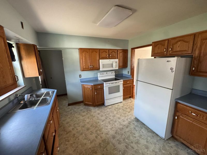 10528 Pottinger Road, Colerain Township, OH 45251 Photo 14