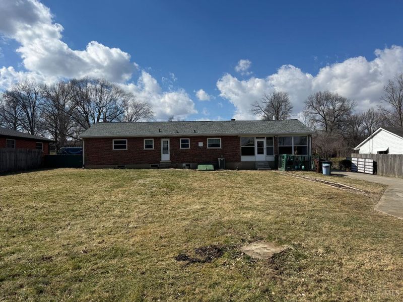 10528 Pottinger Road, Colerain Township, OH 45251 Photo 3