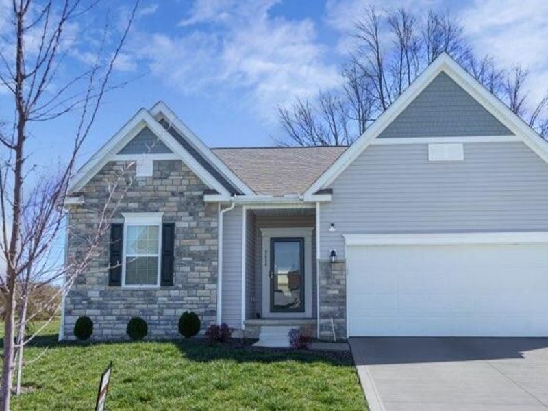 5634 Shagbark Place, Groveport, OH 43125 Photo 1
