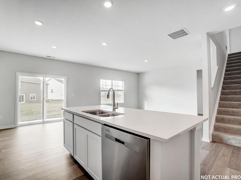 762 Sunny Vale Drive , Delaware, OH 43015 Photo 4