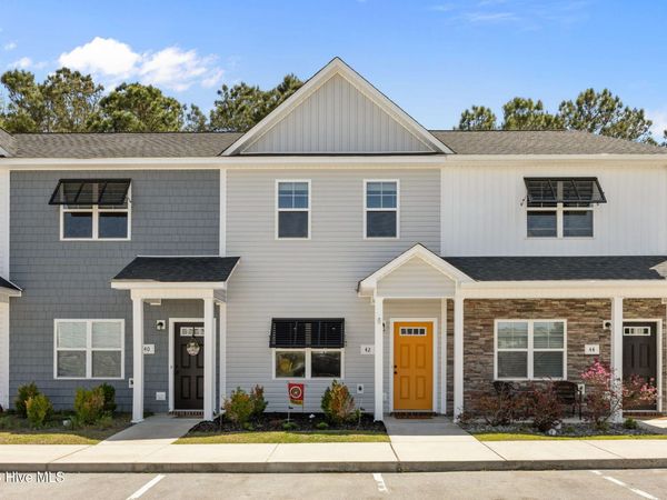 42 Catalina Circle, Swansboro, NC 28584