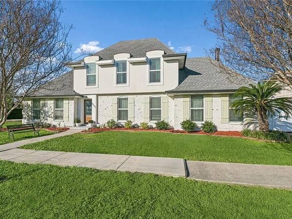 4301 LAKE TRAIL Drive , Kenner, LA 70065