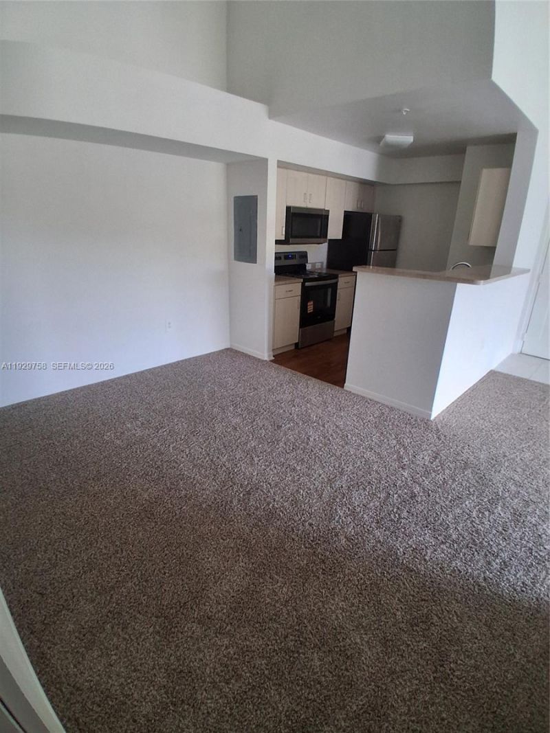 11165 SW 6th St, Unit 305, Pembroke Pines, FL 33025 Photo