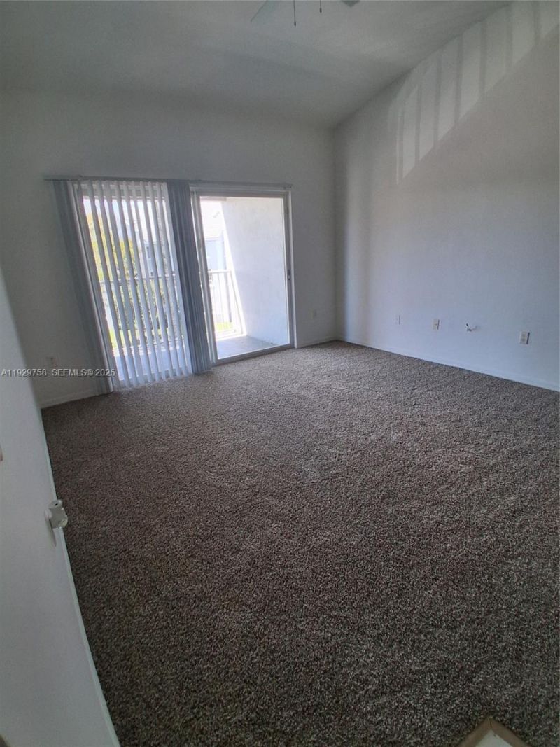 11165 SW 6th St, Unit 305, Pembroke Pines, FL 33025 Photo