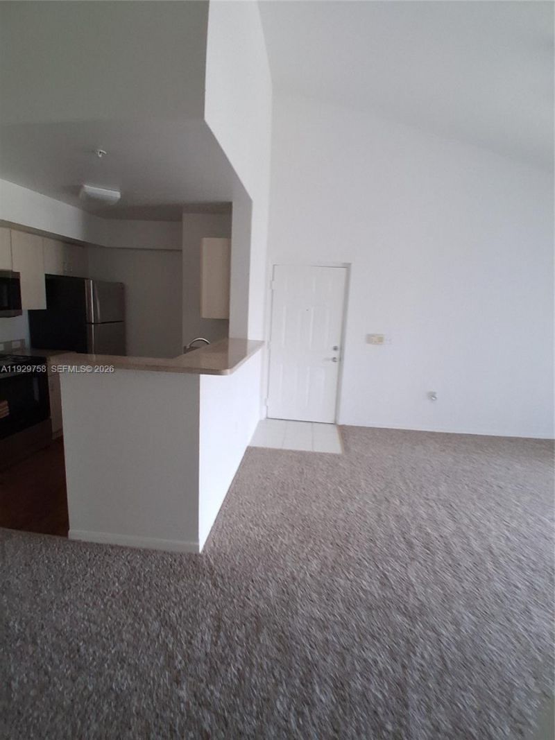 11165 SW 6th St, Unit 305, Pembroke Pines, FL 33025 Photo
