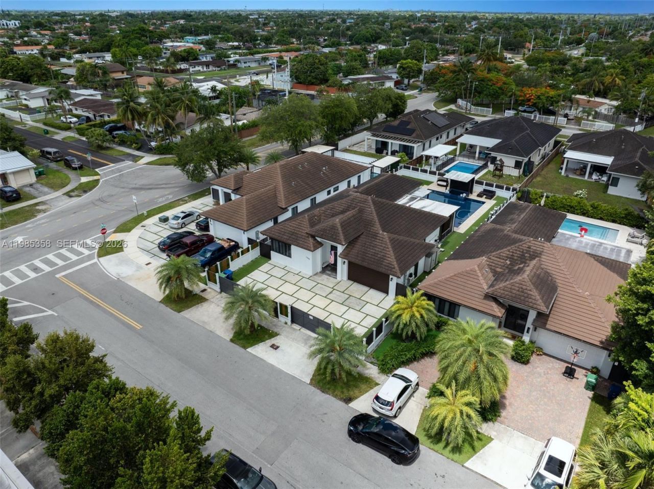 1550 SW 89th Ct, Miami, FL 33174 Photo