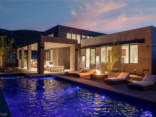 10 Sanctuary Peak Court , Henderson, NV 89012