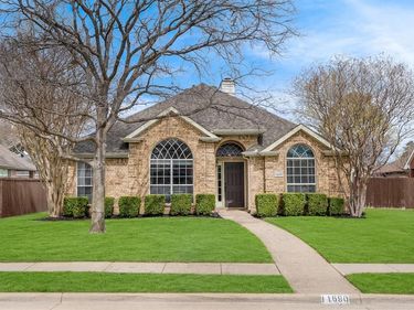 11690 Creekwood Drive, Frisco, TX 75035