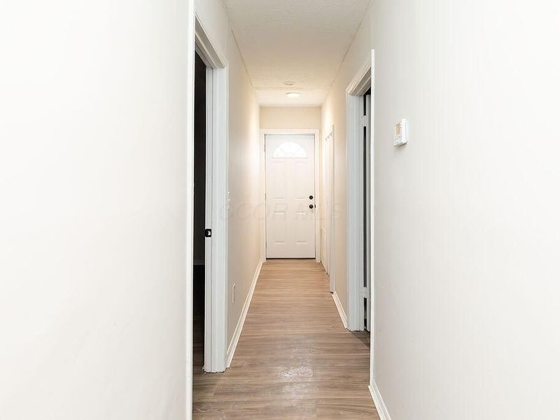 823 Bassett Avenue , Columbus, OH 43219 Photo 9