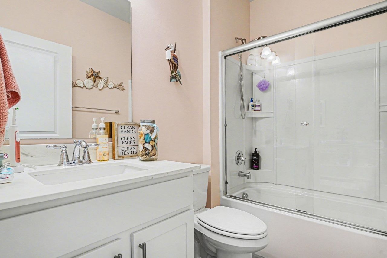 809 Atlantic Commons Dr. Photo 19