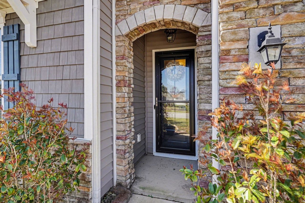 809 Atlantic Commons Dr. Photo 3