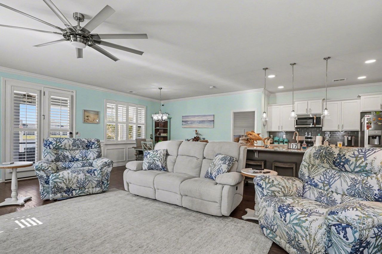 809 Atlantic Commons Dr. Photo 4