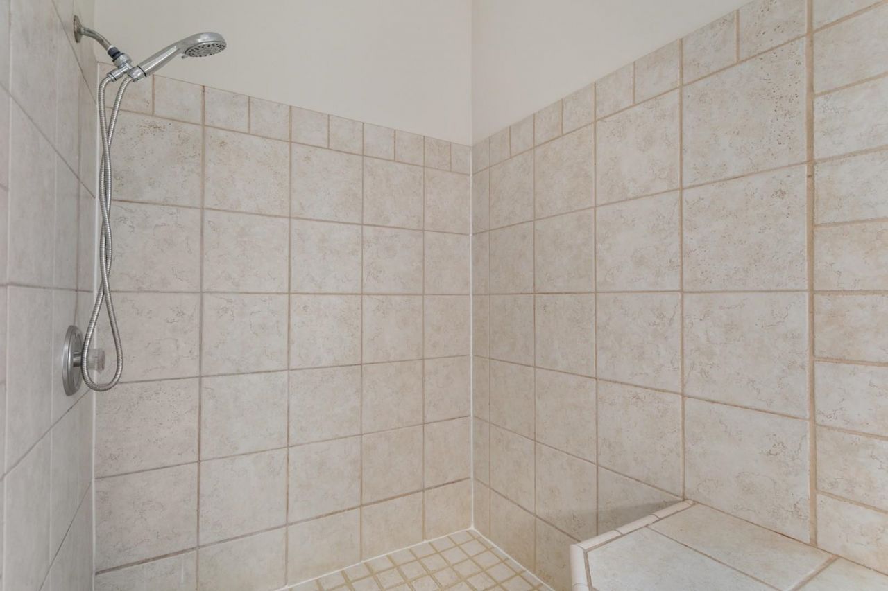 4086 Grousewood Dr. Photo 25