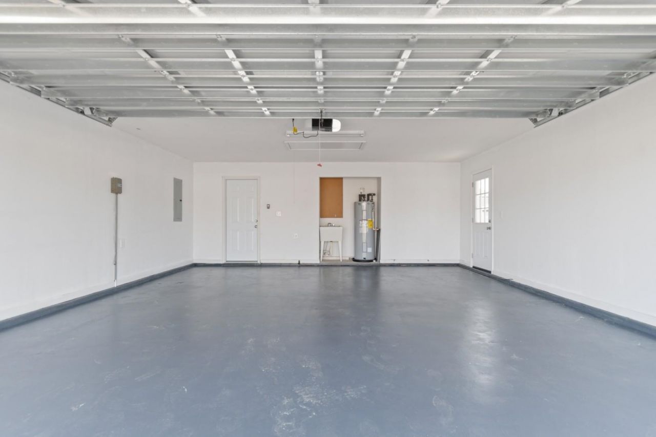 4086 Grousewood Dr. Photo 32