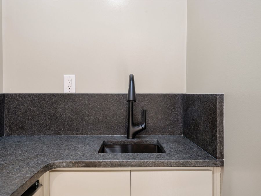 Property Image 66