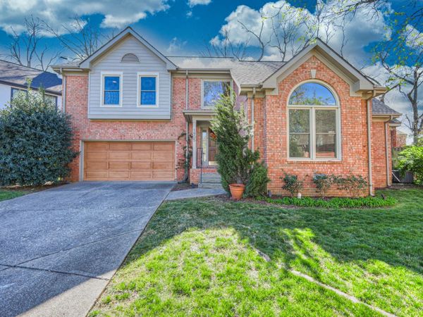 1905 Liberty Sq, Nashville, TN 37215