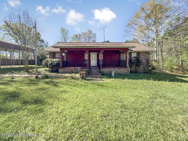 1560 NE Bens Trail, Brookhaven, MS 39601